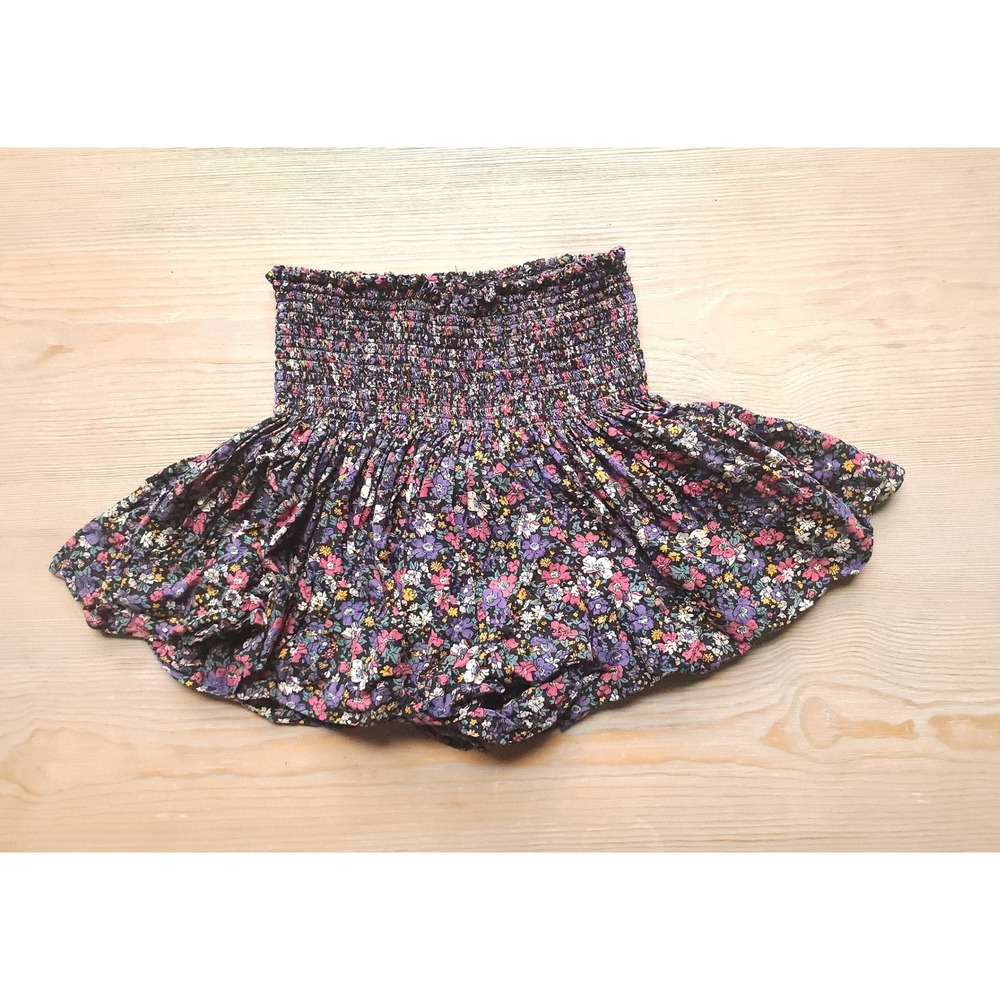 Natural Life Smocked Floral Shorts Women XS Whimsigoth Boho‎ Cottagecore